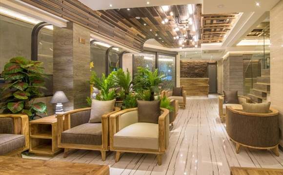 فندق Samann Grand